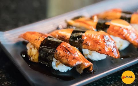 Sushi lươn