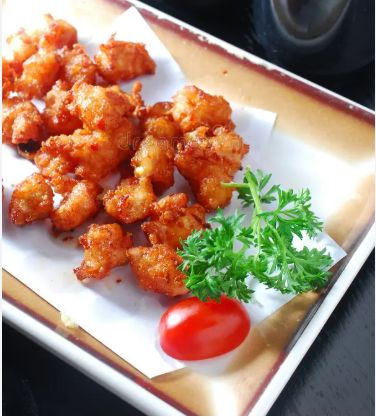 Sụn gà chiên sốt cay (300g)