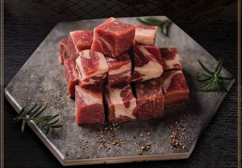 B.3 Thịt bò hoa tuyết Cube