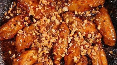 Gà rán sốt tỏi tuyết