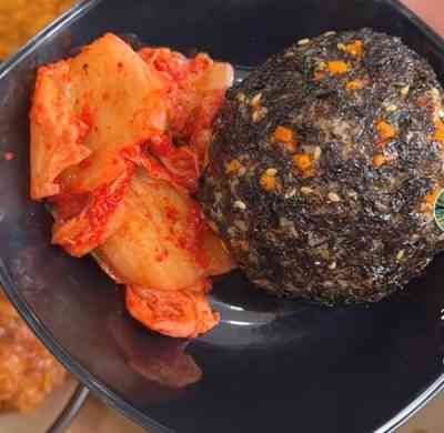 Cơm nắm (không cay)