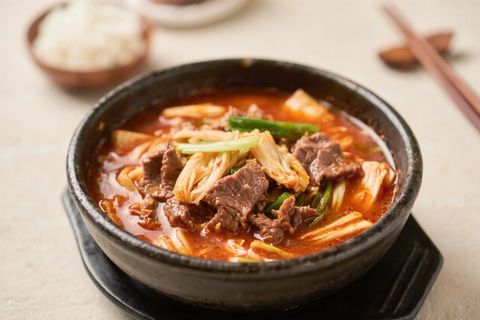 Súp bò cay Yukgaejang