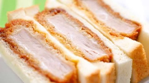 Sandwich Thịt Heo Kiểu Tokyo