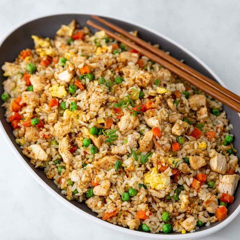 Cơm chiên gà (hoặc tôm)