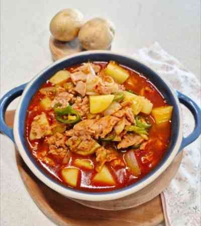 Canh Ớt Thịt Hộp Spam