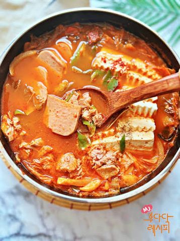 Canh Kimchi Cá Ngừ