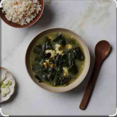 Cơm Phần Canh Rong Biển