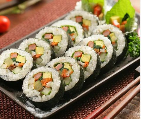 Kimbap (1 cuộn)