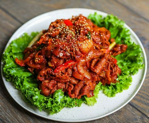 Set thịt heo xào cay (150g)