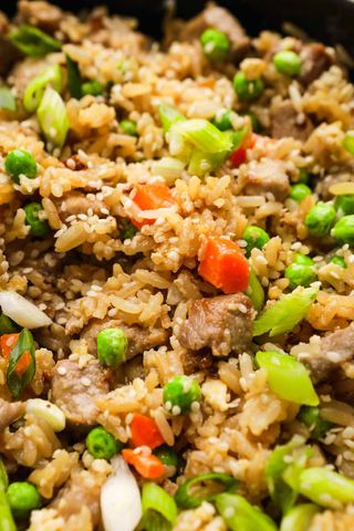 Thịt heo xào cay + cơm