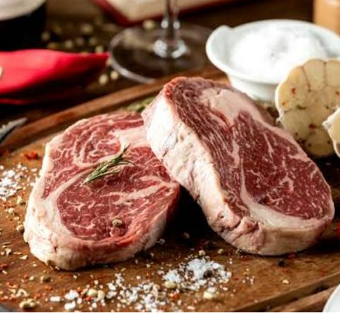 Bít tết T-bone thượng hạng 700g + canh tương đậu + 2 bát cơm + kèm (6 món phụ + rau cuốn + ssamjang)