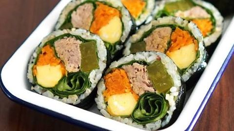 Gimbap cá ngừ
