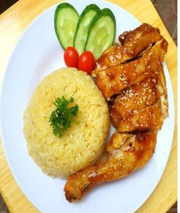 Cơm gà nướng lá chanh