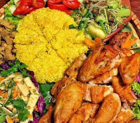Gà nướng nguyên con + rau + cơm