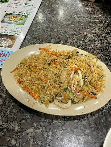 Cơm chiên hải sản