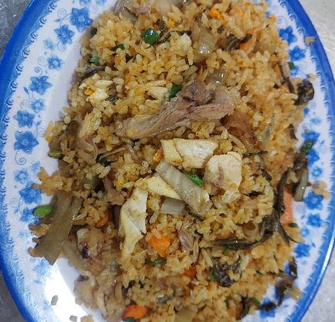 Cơm chiên gà
