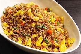 계란 볶음밥 (껌 찌엔 쯩)