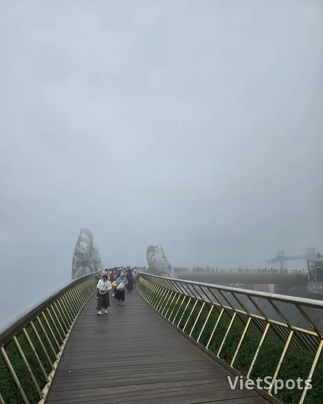 巴拿山