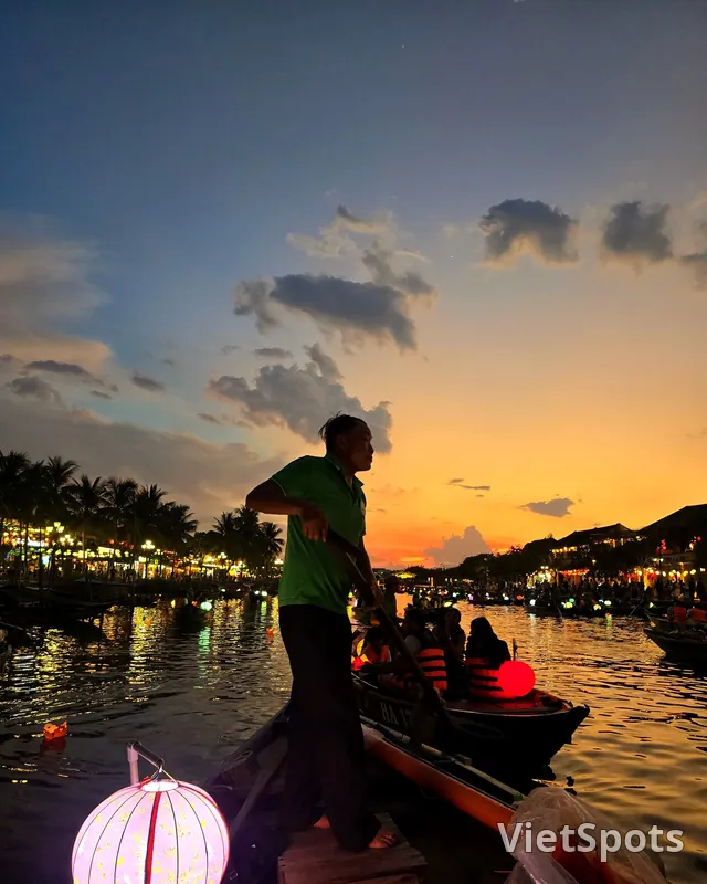 เรือขอพรฮอยอัน
