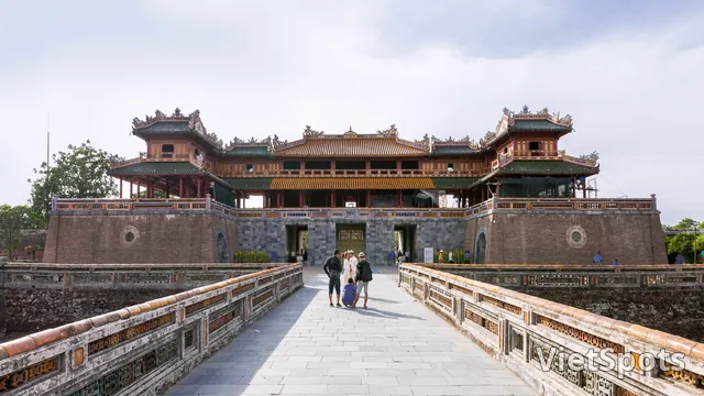 顺化皇城——400年遗产，距岘港仅2小时车程