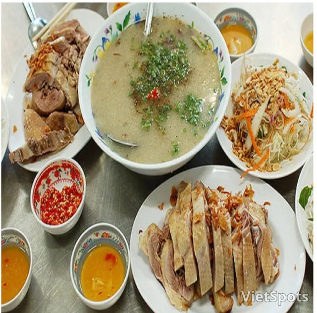 美味鴨肉粥——在峴港3/2街暖胃