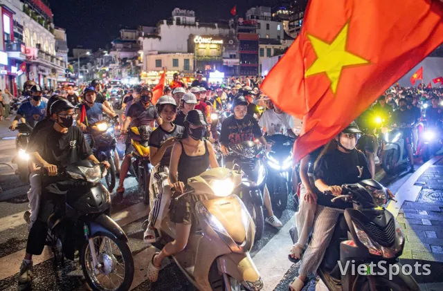 Việt Nam và bóng đá ⚽ Phần 1: Lý do huấn luyện viên Park Hang-seo trở thành người nổi tiếng ở Việt Nam