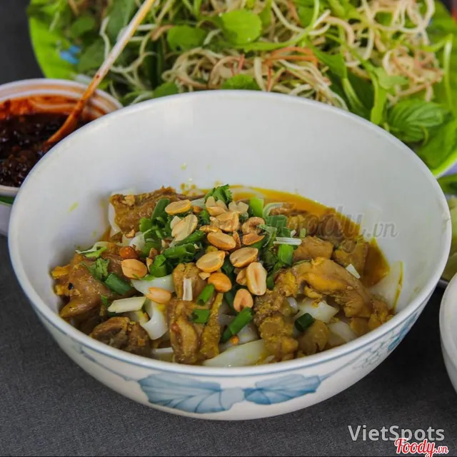 Special Chicken Mì Quảng