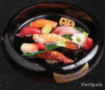 ซูชิรวม อุเมะ (7 ชิ้น)