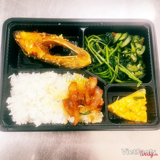 ข้าวปลาจาระเม็ดทอดน้ำปลากระเทียม