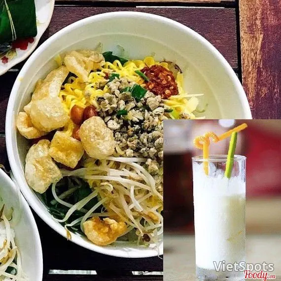 คอมโบ: บะหมี่หอยกาบ + โยเกิร์ต