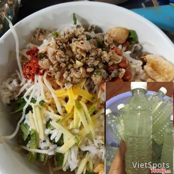 ข้าวคลุกหอยกาบ + น้ำว่านหางจระเข้