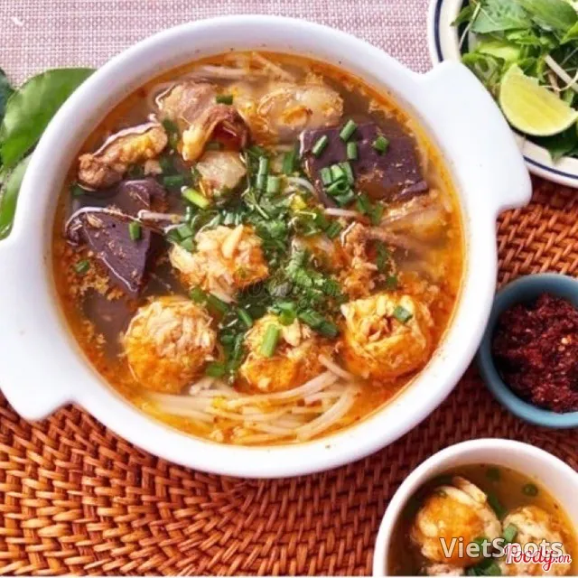 Bún chả