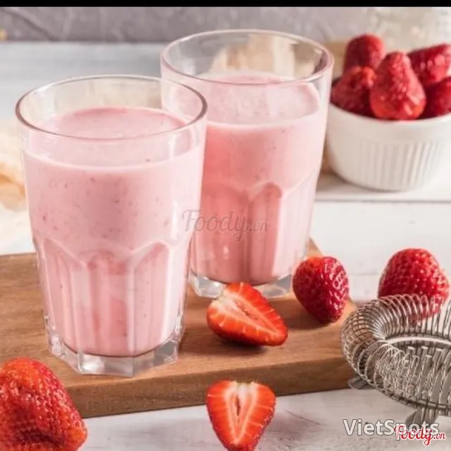 Strawberry Cheese Smoothie
