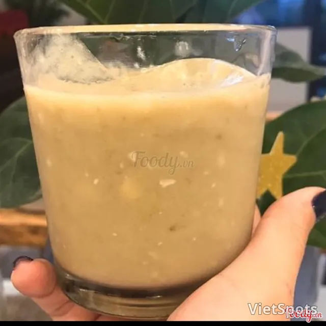 Sapodilla Cheese Smoothie