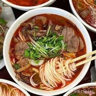 牛すね肉のブンボーフエ