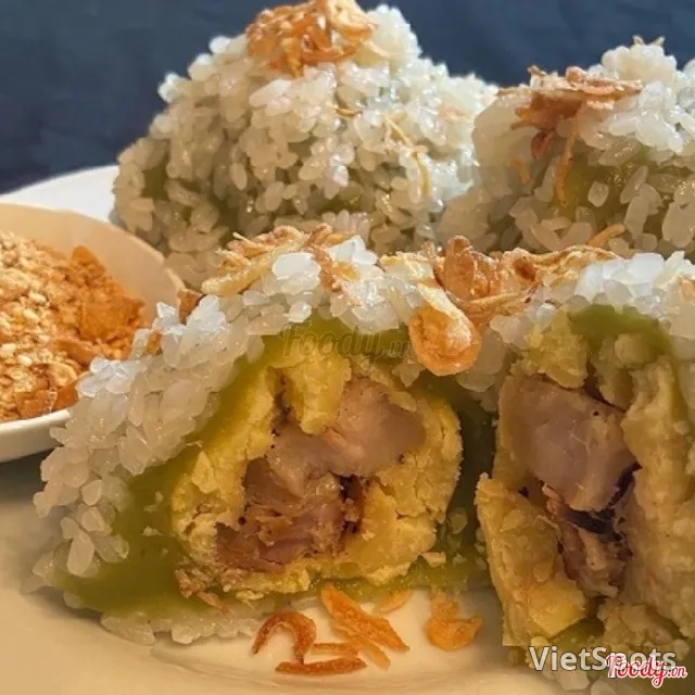 ソイクック(緑豆おこわ団子)