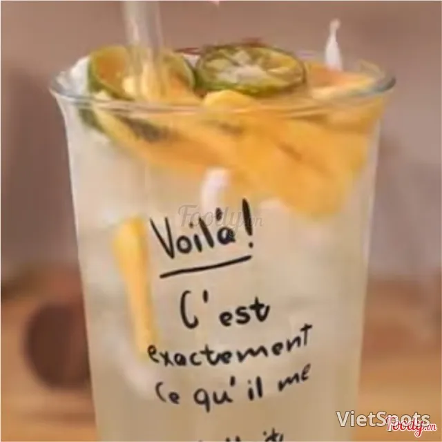 椰子水+菠萝蜜+金桔+白珍珠
