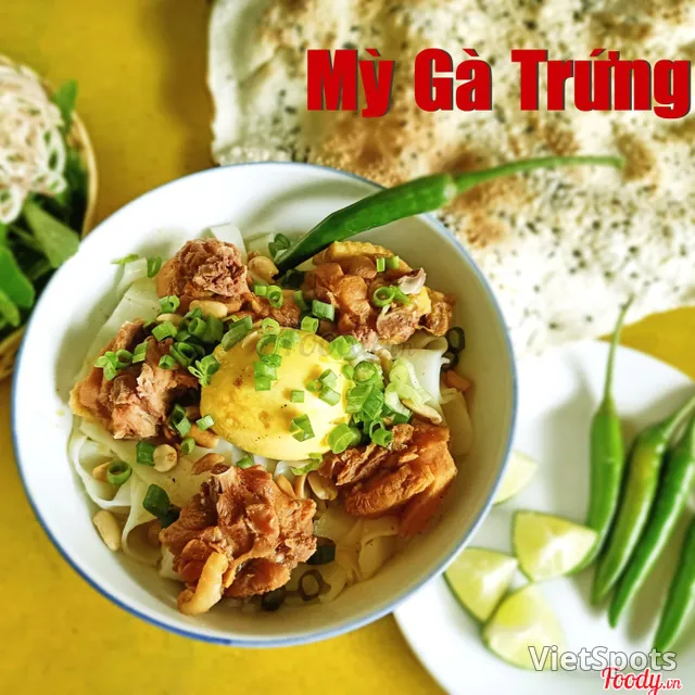 หมี่กว่างไก่ไข่
