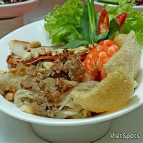 เฝอซันน้ำรวมมิตร