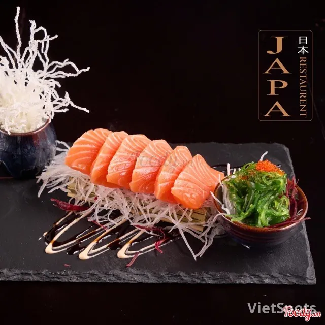 Salmon sashimi 6pcs