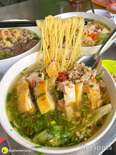 鶏肉の麺