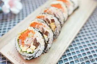 Кимпаб с тунцом и майонезом