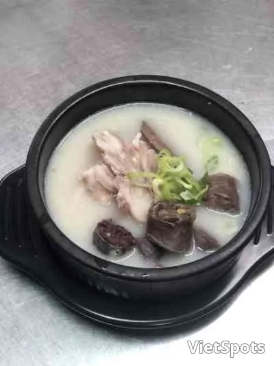 ซุนแดกุก (ซุปไส้กรอกเลือดเกาหลี)