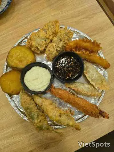 什錦炸物 中