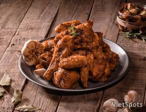 ไก่ทอดซอสกระเทียมโชยุ