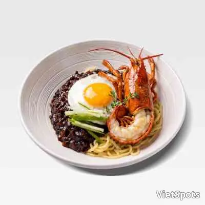 A5 Лапша с чёрными бобами и лобстером