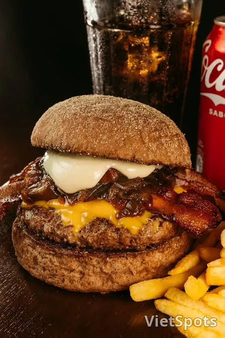 チーズバーガー+ポテト+コーラ