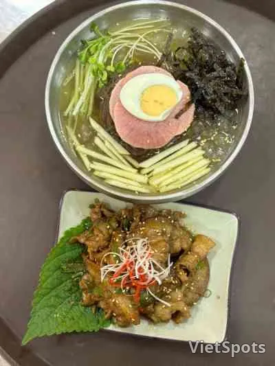 เซ็ต3: มี่เย็น + หมูย่างพุลโกกี