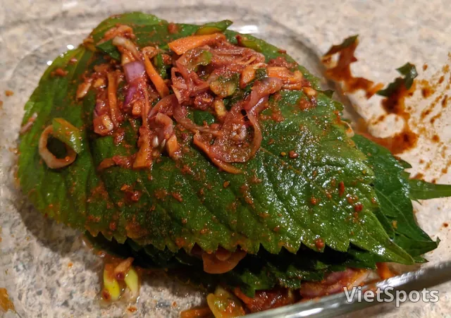 पेरिला पत्ता किमची