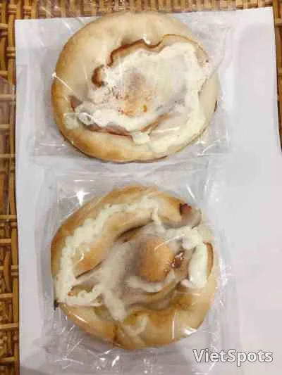 Pizza Thịt Trứng và Thịt xông khói
